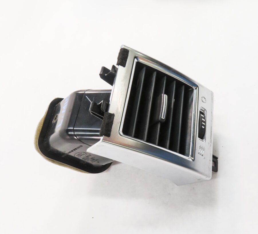 Thumbnail 4: 2010 RANGE ROVER SPORT (L320) LEFT FRONT DRIVER OUTER DASH HEATER A/C AIR VENT