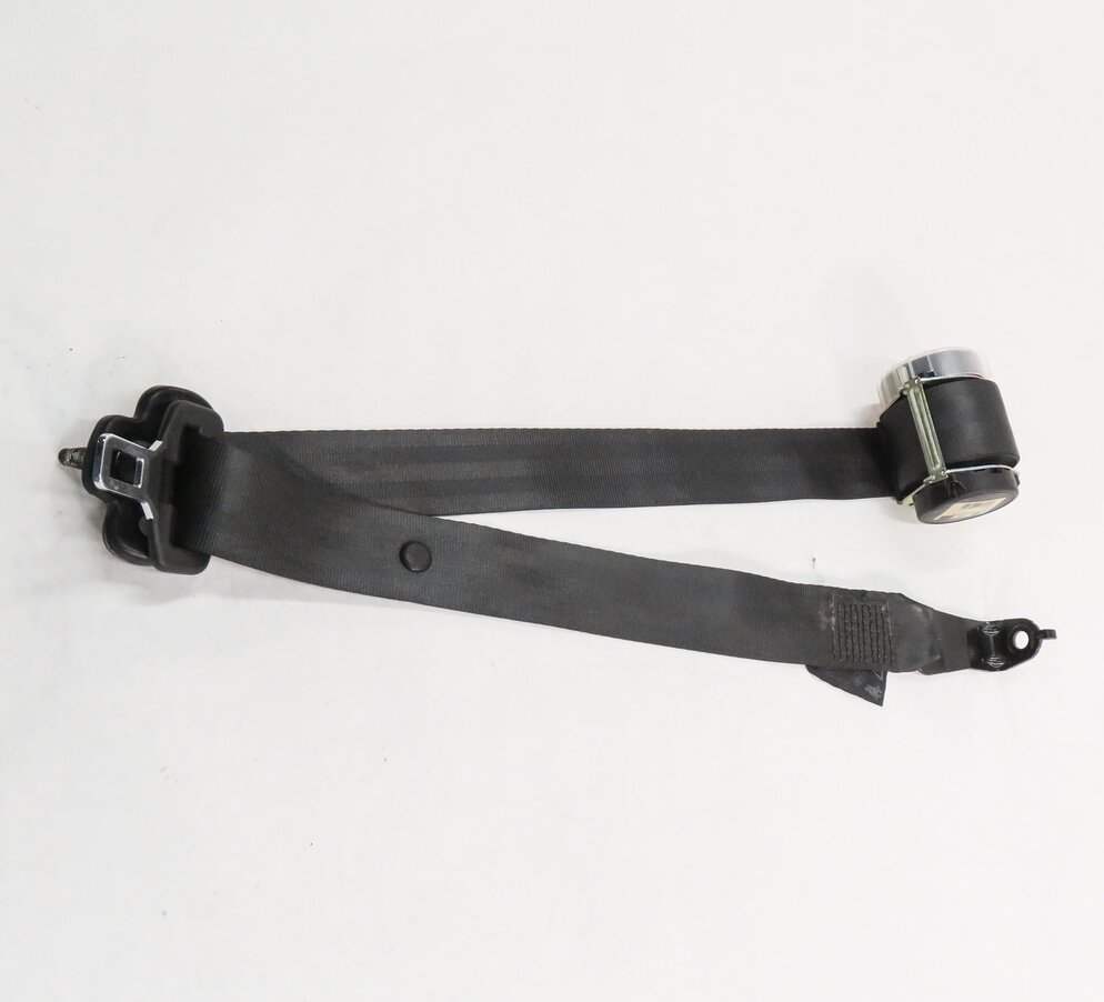 Thumbnail 4: 2010 RANGE ROVER SPORT (L320) REAR 2nd ROW SEAT - RIGHT SEATBELT RETRACTOR