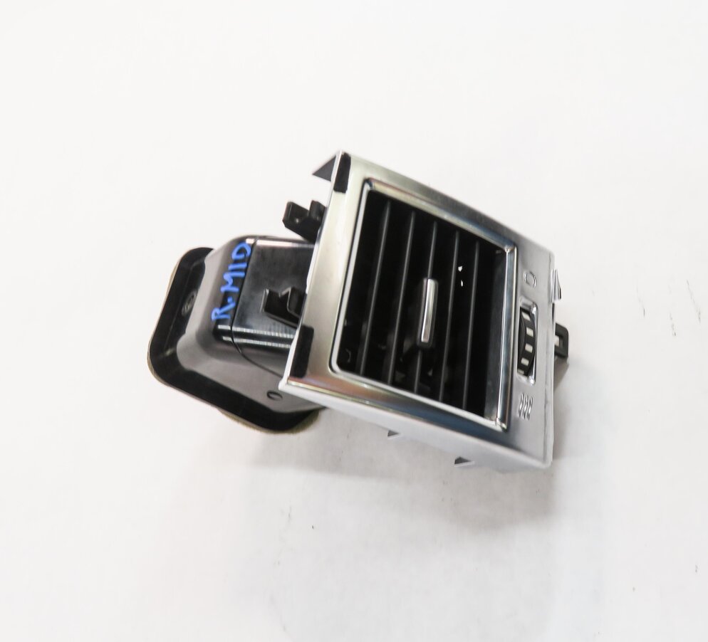 Thumbnail 3: 2010 RANGE ROVER SPORT (L320) RIGHT PASSENGER CENTER DASH HEATER A/C AIR VENT