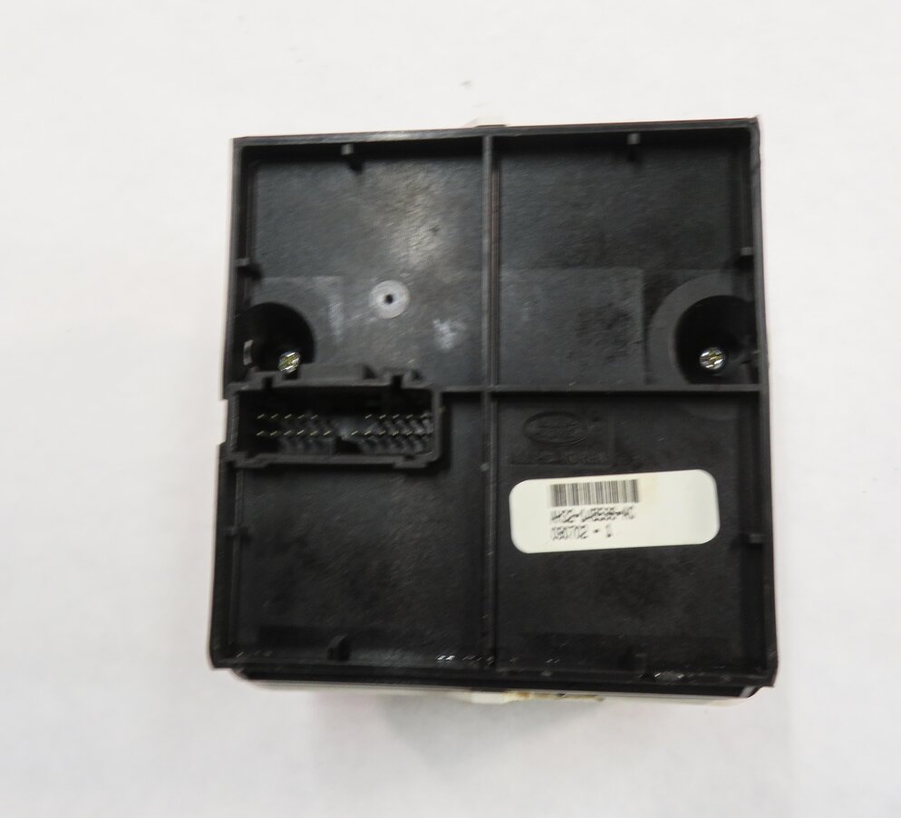 Thumbnail 11: 2010 RANGE ROVER SPORT (L320) GEAR SHIFTER TRIM w/ TERRAIN CONTROL SWITCH