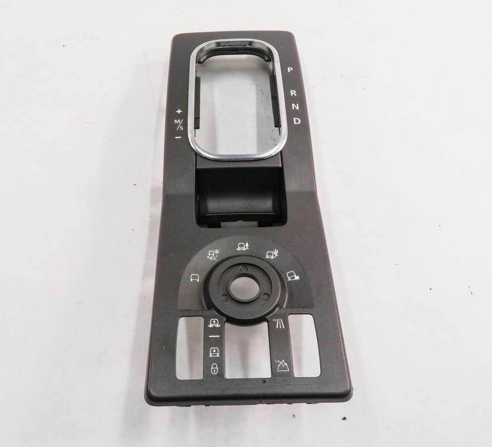 Thumbnail 4: 2010 RANGE ROVER SPORT (L320) GEAR SHIFTER TRIM w/ TERRAIN CONTROL SWITCH