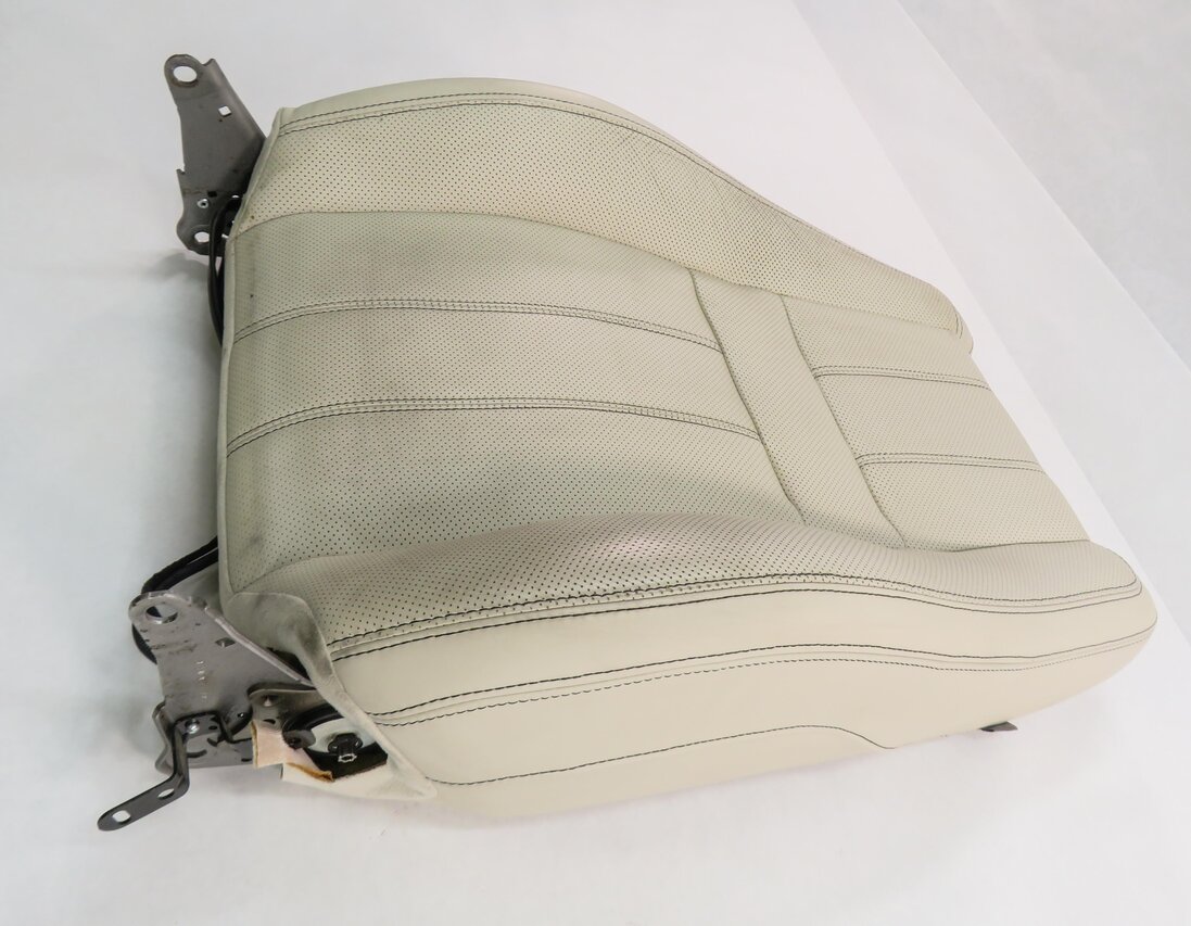 Thumbnail 3: 2010 RANGE ROVER SPORT (L320) DRIVER - UPPER TOP HEATED SEAT CUSHION (IVORY)