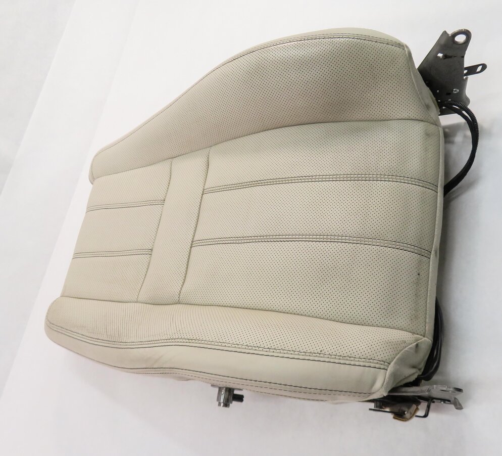 Thumbnail 4: 2010 RANGE ROVER SPORT (L320) DRIVER - UPPER TOP HEATED SEAT CUSHION (IVORY)