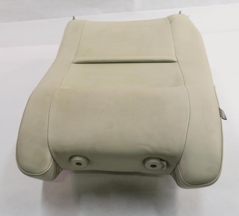 Thumbnail 7: 2010 RANGE ROVER SPORT (L320) DRIVER - UPPER TOP HEATED SEAT CUSHION (IVORY)