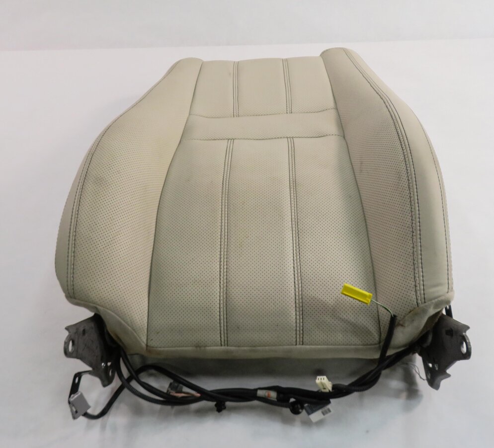 Thumbnail 2: 2010 RANGE ROVER SPORT (L320) PASSENGER - UPPER TOP HEATED SEAT CUSHION (IVORY)