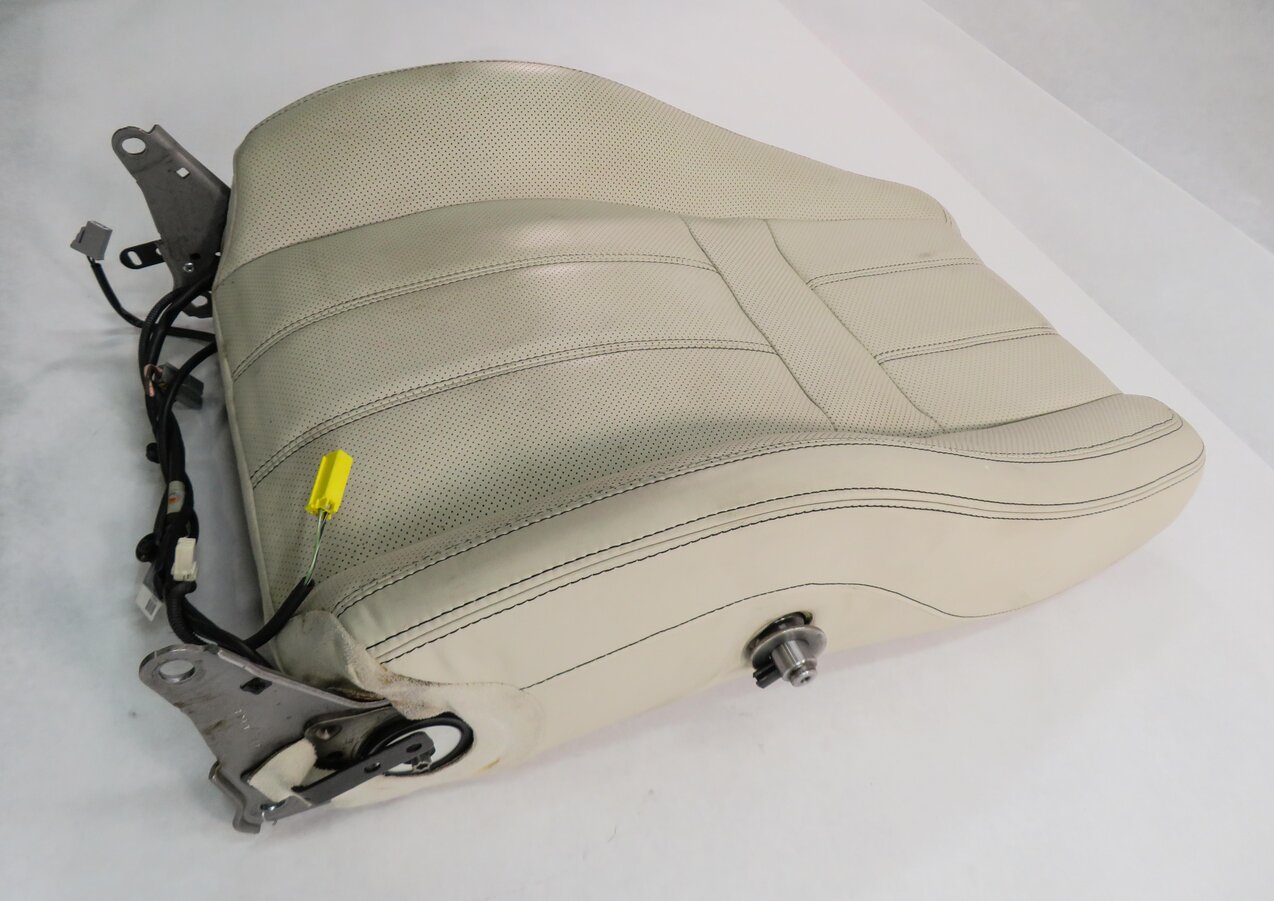 Thumbnail 3: 2010 RANGE ROVER SPORT (L320) PASSENGER - UPPER TOP HEATED SEAT CUSHION (IVORY)