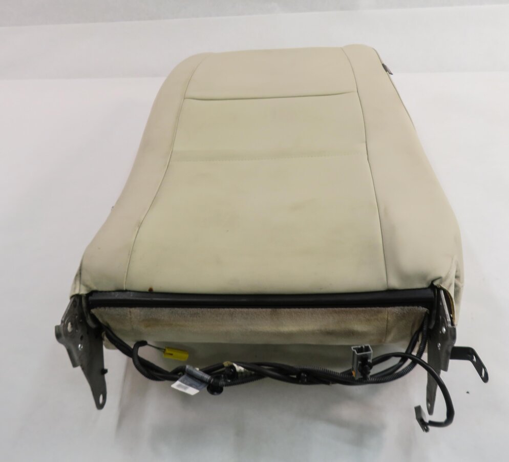 Thumbnail 6: 2010 RANGE ROVER SPORT (L320) PASSENGER - UPPER TOP HEATED SEAT CUSHION (IVORY)