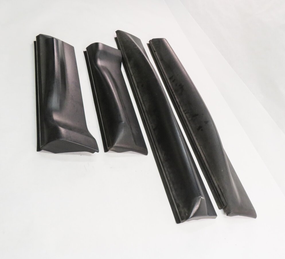 Thumbnail 2: 2010 RANGE ROVER SPORT (L320) FRONT & REAR DOOR MOULDING RUNNER TRIM SET-4