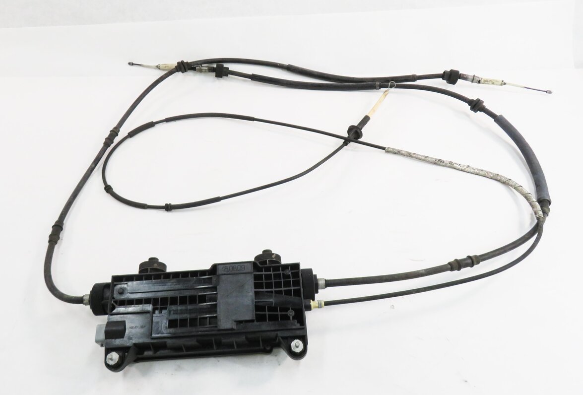Thumbnail 5: 2010 RANGE ROVER SPORT (L320) EMERGENCY PARKING BRAKE ACTUATOR MOTOR w/ CABLES