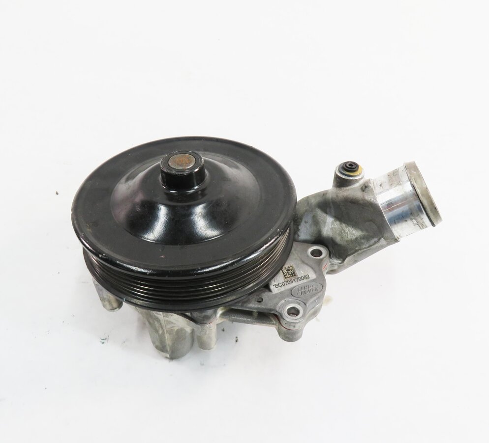 Thumbnail 2: 2010-2017 LR4 / RANGE ROVER SPORT (L320 L322 L494 L404) 3.0L / 5.0L - WATER PUMP