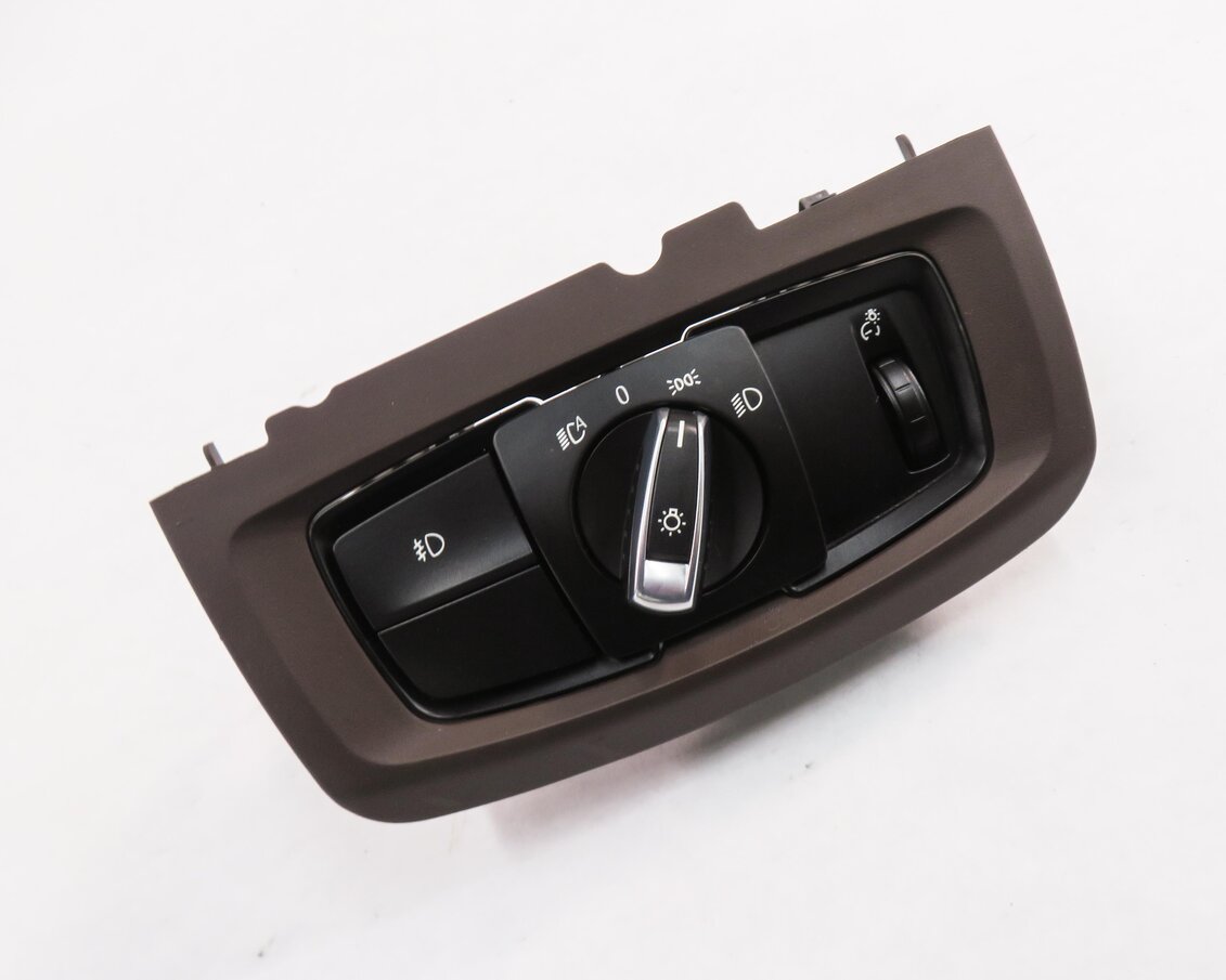 Thumbnail 1: 2014-2018 BMW X5 (F15) HEADLIGHT SWITCH (BROWN)