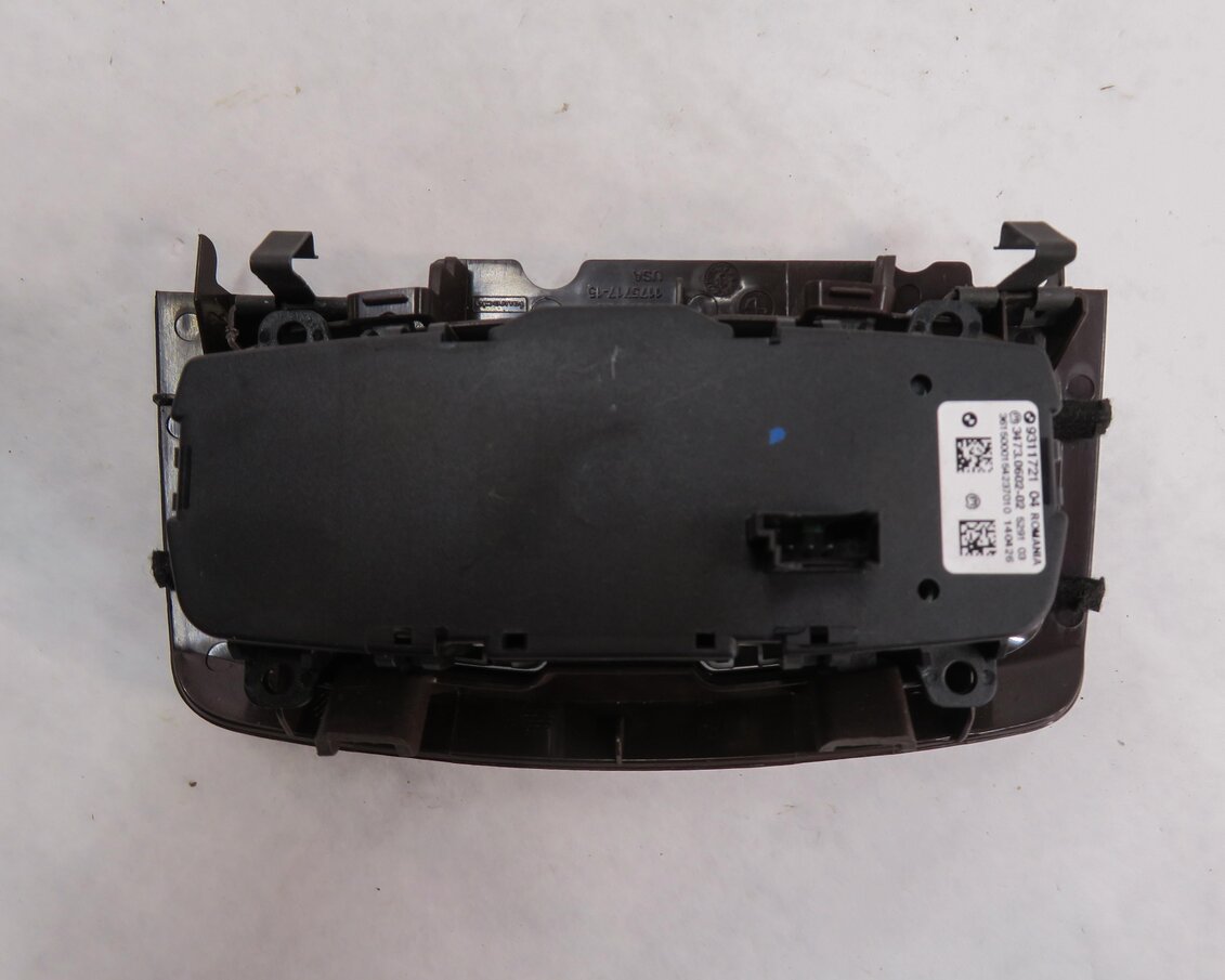 Thumbnail 6: 2014-2018 BMW X5 (F15) HEADLIGHT SWITCH (BROWN)