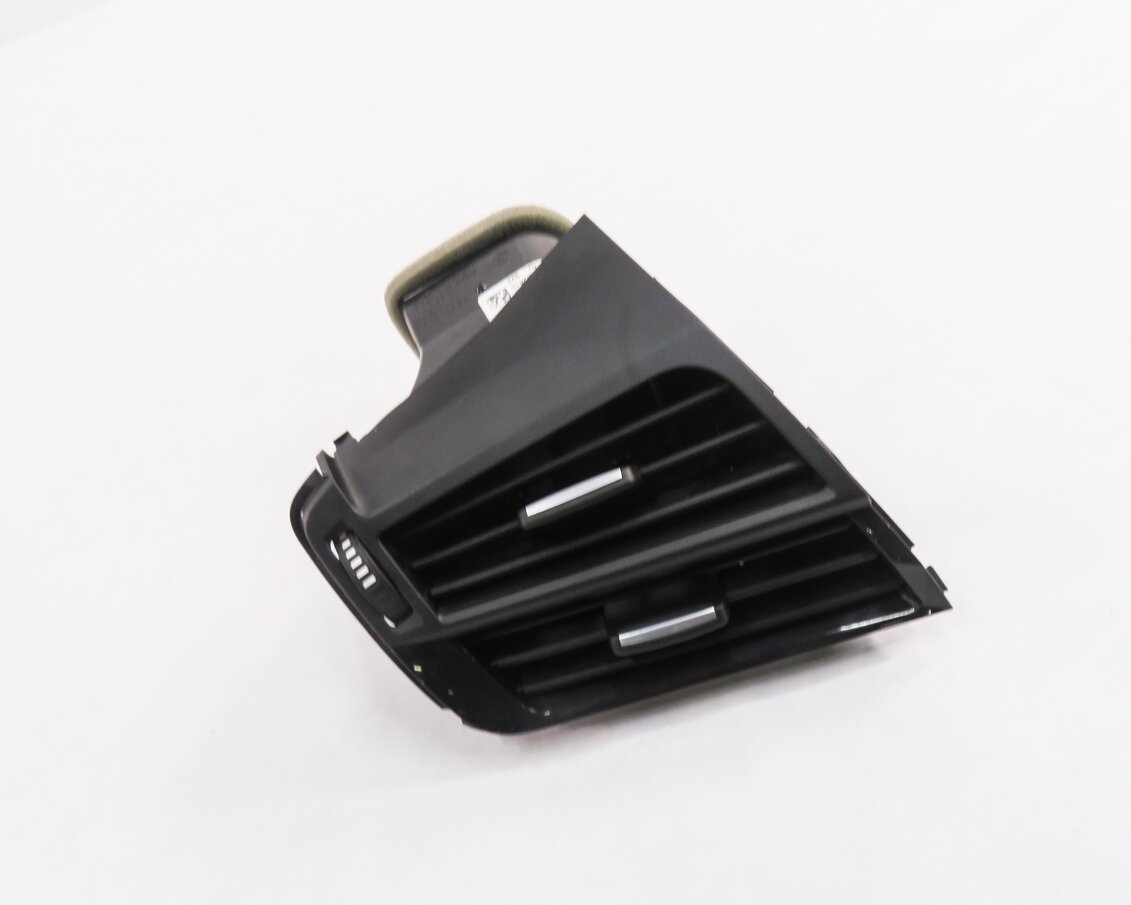 Thumbnail 1: 2015 BMW X5 (F15) LEFT FRONT DRIVER DASH HEATER A/C AIR VENT