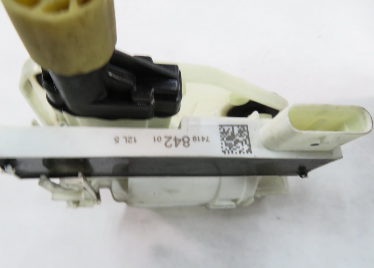 Thumbnail 6: 14-19 BMW 740i 750i 760i X5 X6 (F01 F15 F16) RIGHT REAR SOFT CLOSE DOOR LATCH