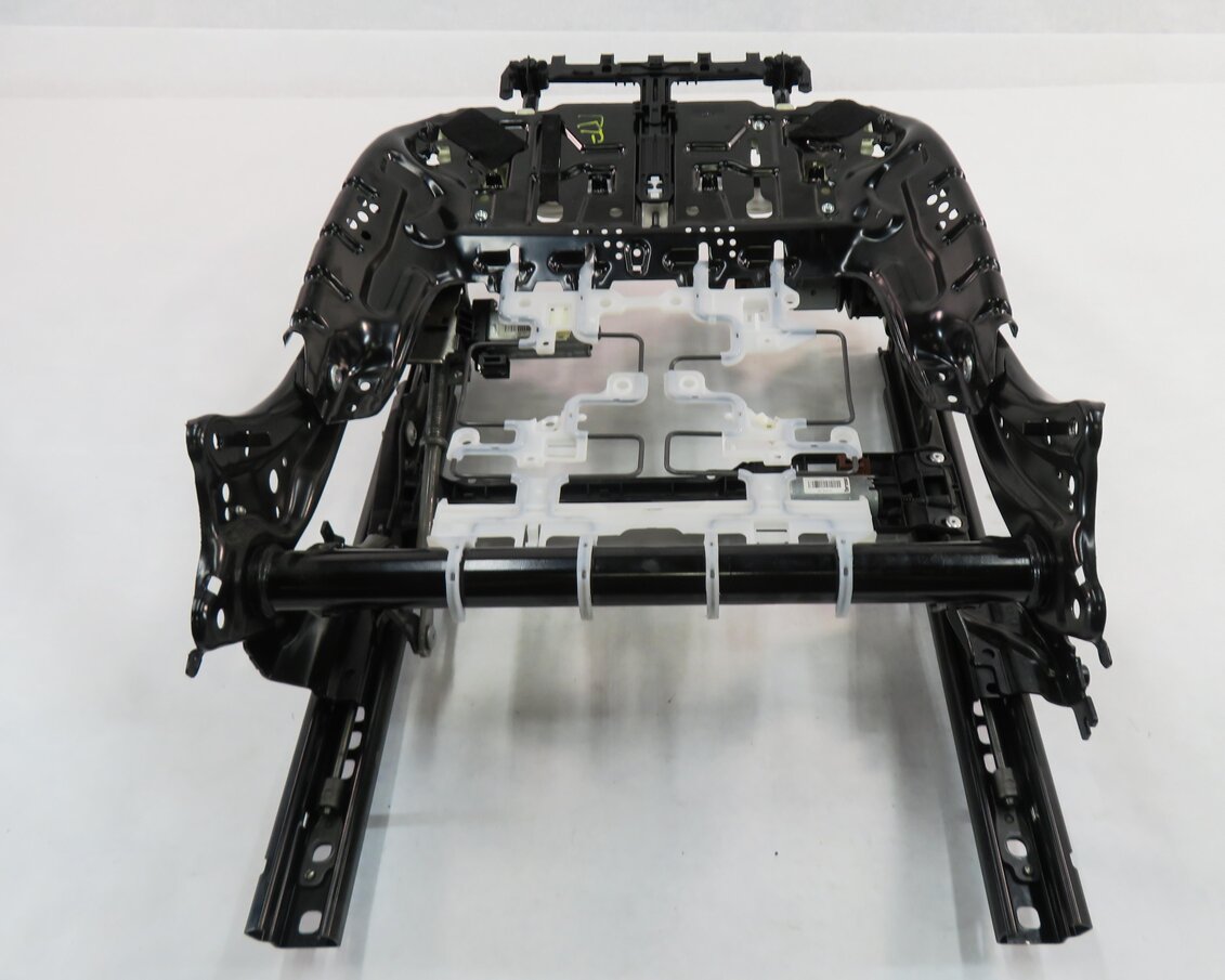 Thumbnail 4: 2014-2018 BMW X5 (F15) RIGHT FRONT PASSENGER COMFORT SEAT TRACK w/ MOTORS