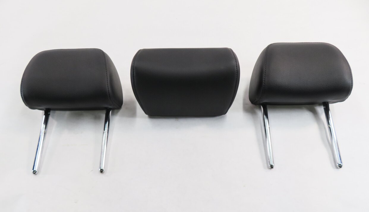 Thumbnail 1: 2014 AUDI A4 (B8 8K) REAR SEAT HEADREST SET-3 (BLACK LEATHER)