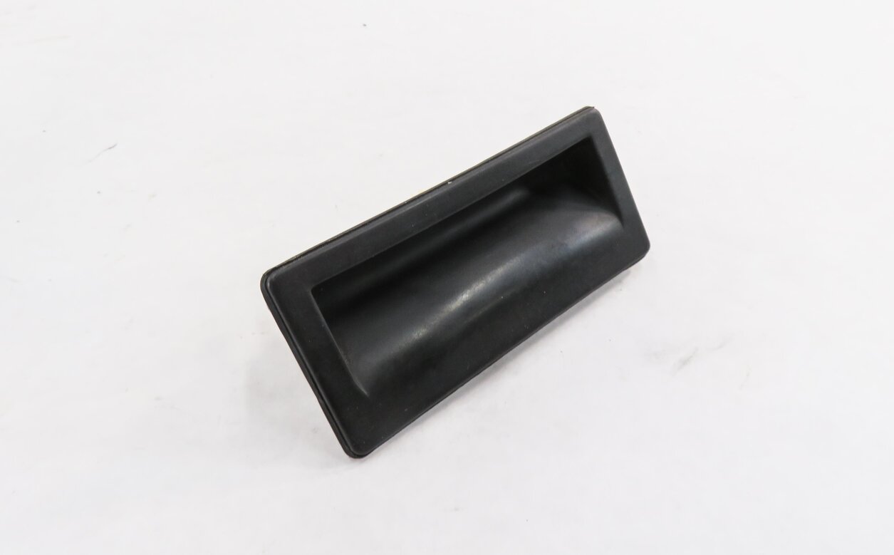 2014 AUDI A4 (B8 8K) REAR TRUNK HANDLE