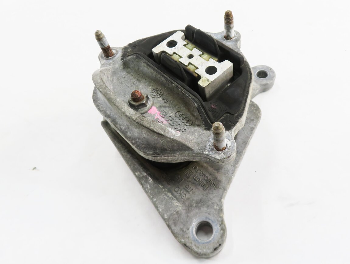 Thumbnail 2: 2014 AUDI A4 (B8 8K) AWD - 2.0L CPMB TURBO ENGINE TRANSMISSION MOUNT BRACKET