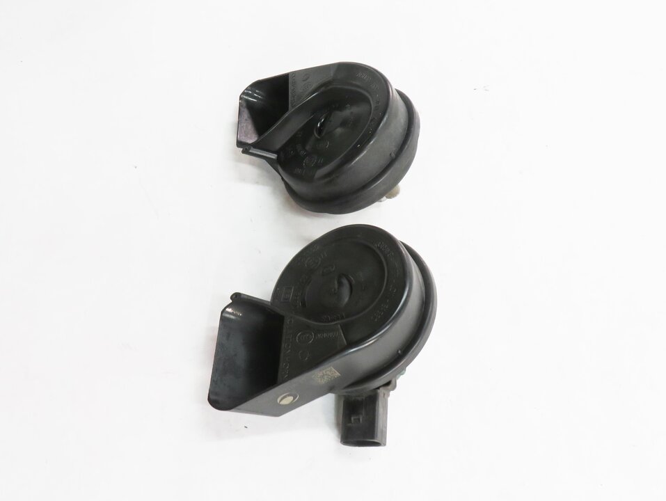 Thumbnail 4: 2007-2015 AUDI Q7 R8 (4L 4S) HIGH & LOW TONE HORN SET-2
