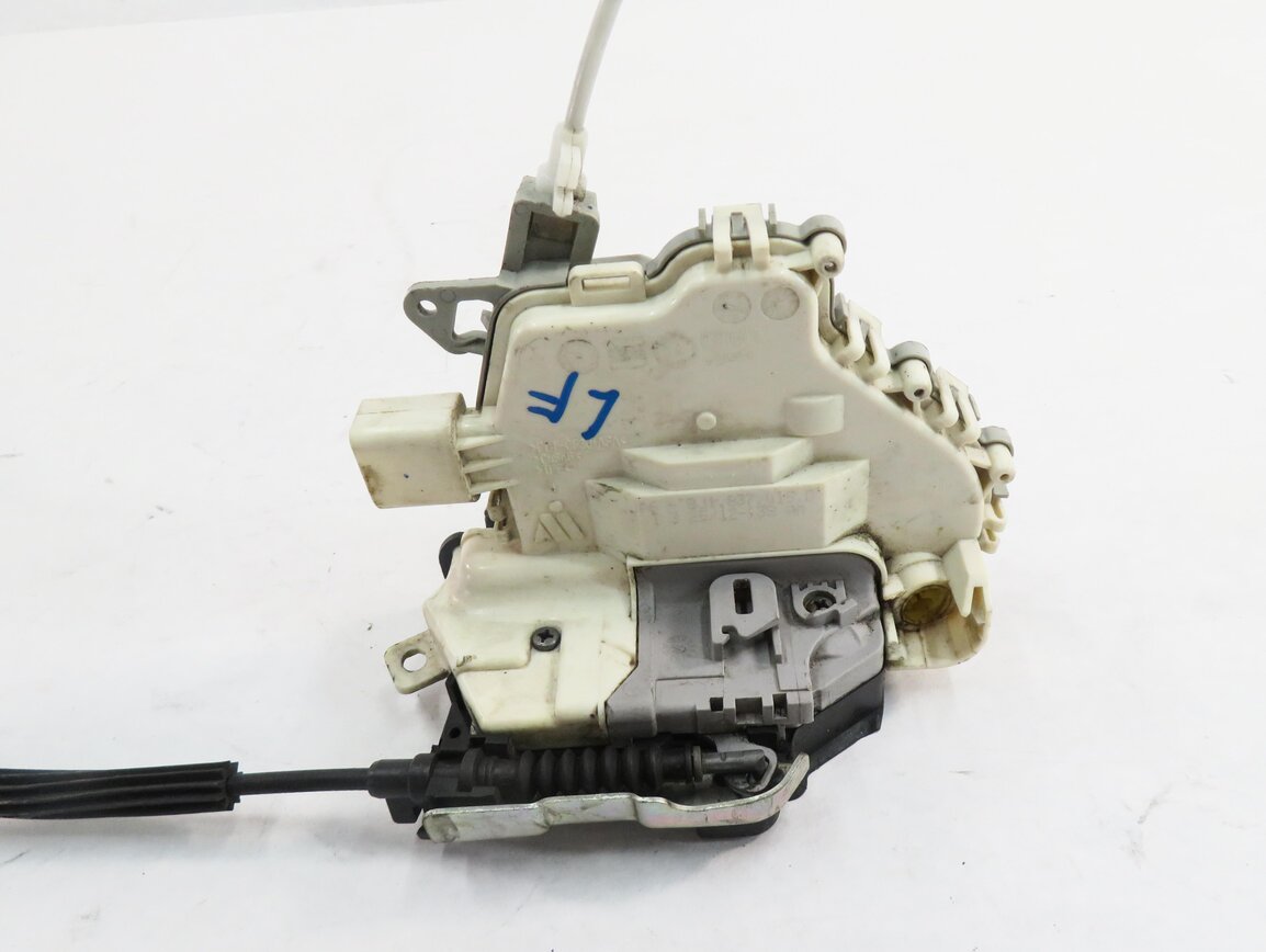 Thumbnail 3: 2010-2022 AUDI / PORSCHE A4 S4 A5 S5 A6 Q3 Q5 Q7 TT 911 - LEFT FRONT DOOR LATCH