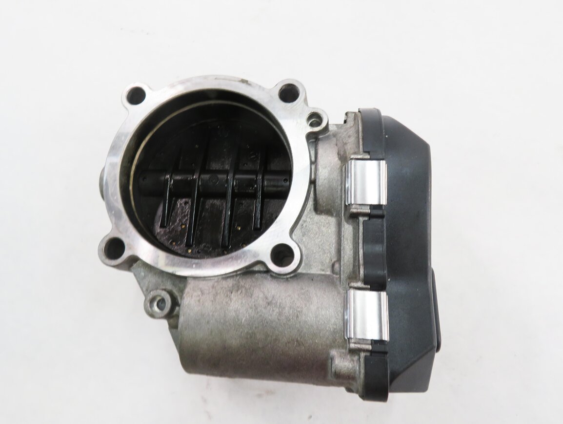 Thumbnail 6: 09-17 AUDI A4 A5 S5 S6 S7 S8 Q5 SQ5 (B8 8K 8T 8R C7) 3.0L / 3.2L - THROTTLE BODY