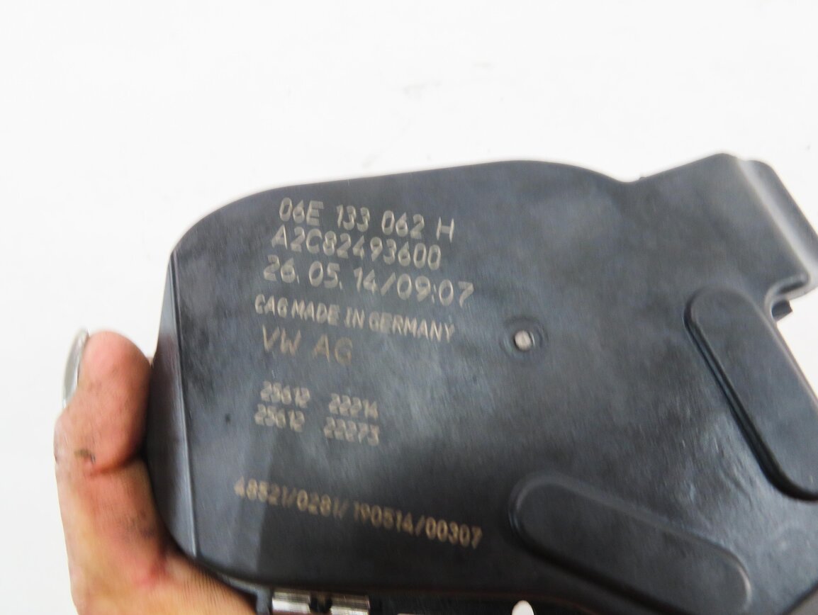 Thumbnail 7: 09-17 AUDI A4 A5 S5 S6 S7 S8 Q5 SQ5 (B8 8K 8T 8R C7) 3.0L / 3.2L - THROTTLE BODY