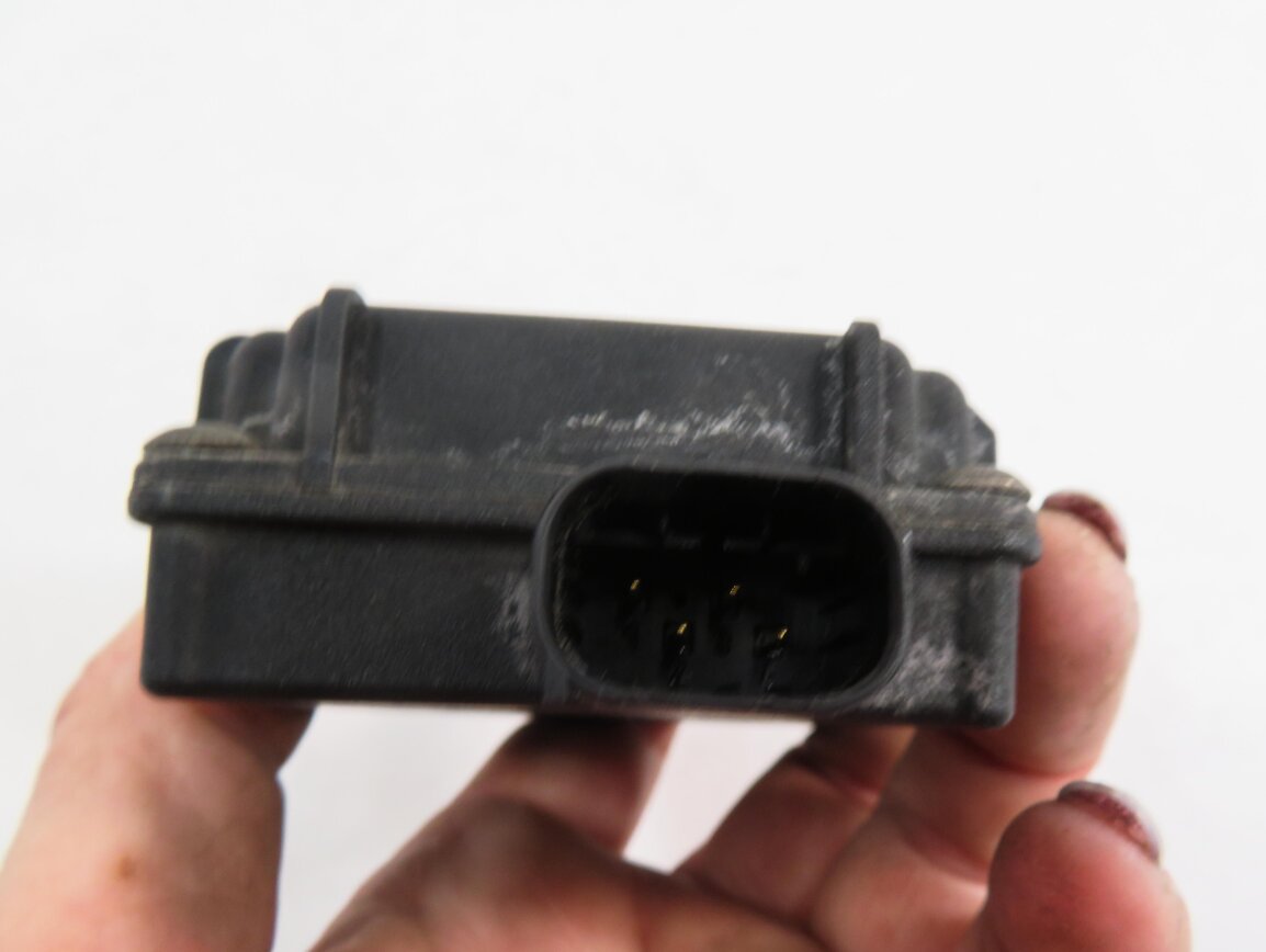 Thumbnail 6: 2015 AUDI Q7 (4L) HOMELINK GARAGE DOOR OPENER MODULE