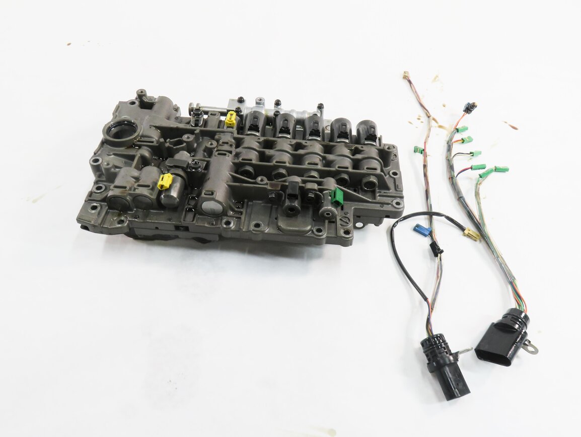 Thumbnail 2: 2015-2017 VW TOUAREG / AUDI Q7 (4L) A/T AUTOMATIC TRANSMISSION VALVE BODY
