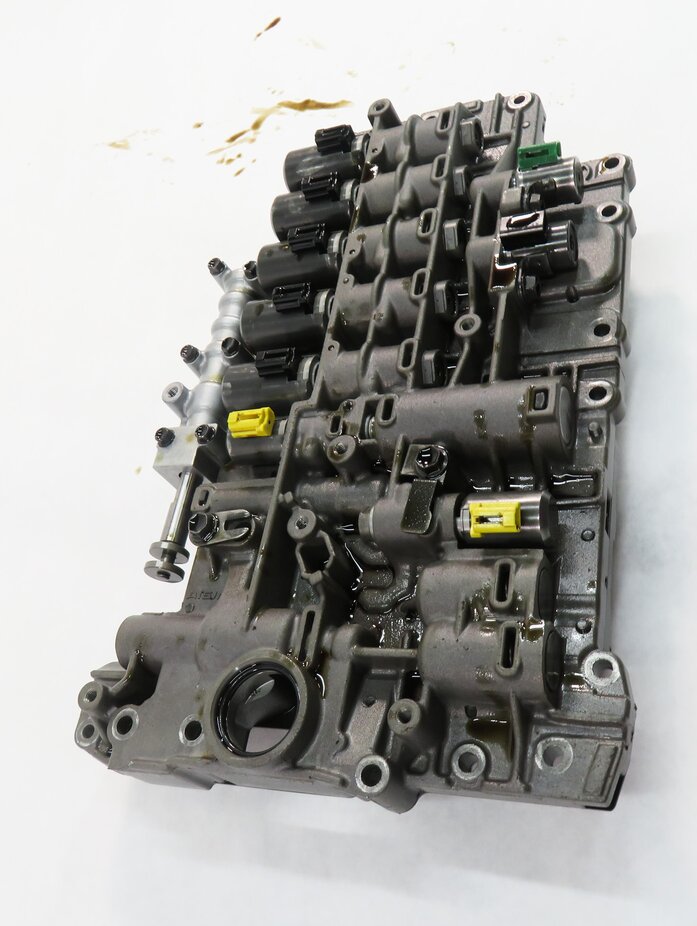 Thumbnail 5: 2015-2017 VW TOUAREG / AUDI Q7 (4L) A/T AUTOMATIC TRANSMISSION VALVE BODY