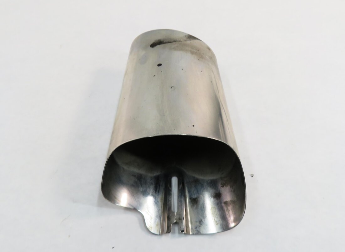 Thumbnail 7: 2013 MERCEDES C250 (W204) LEFT EXHAUST TIP