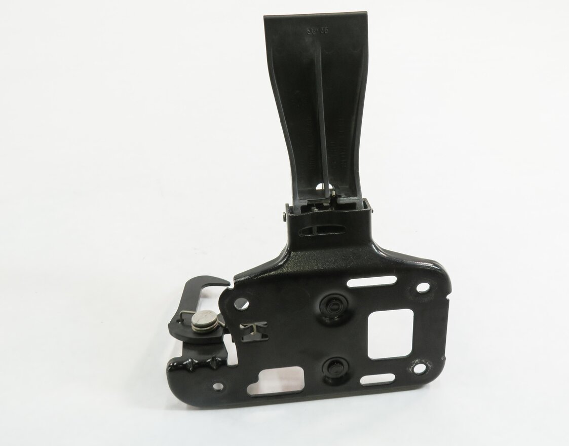 Thumbnail 4: 2014 AUDI S5 (B8 8T) FRONT HOOD SAFETY LATCH CATCH RELEASE HOOK LEVER