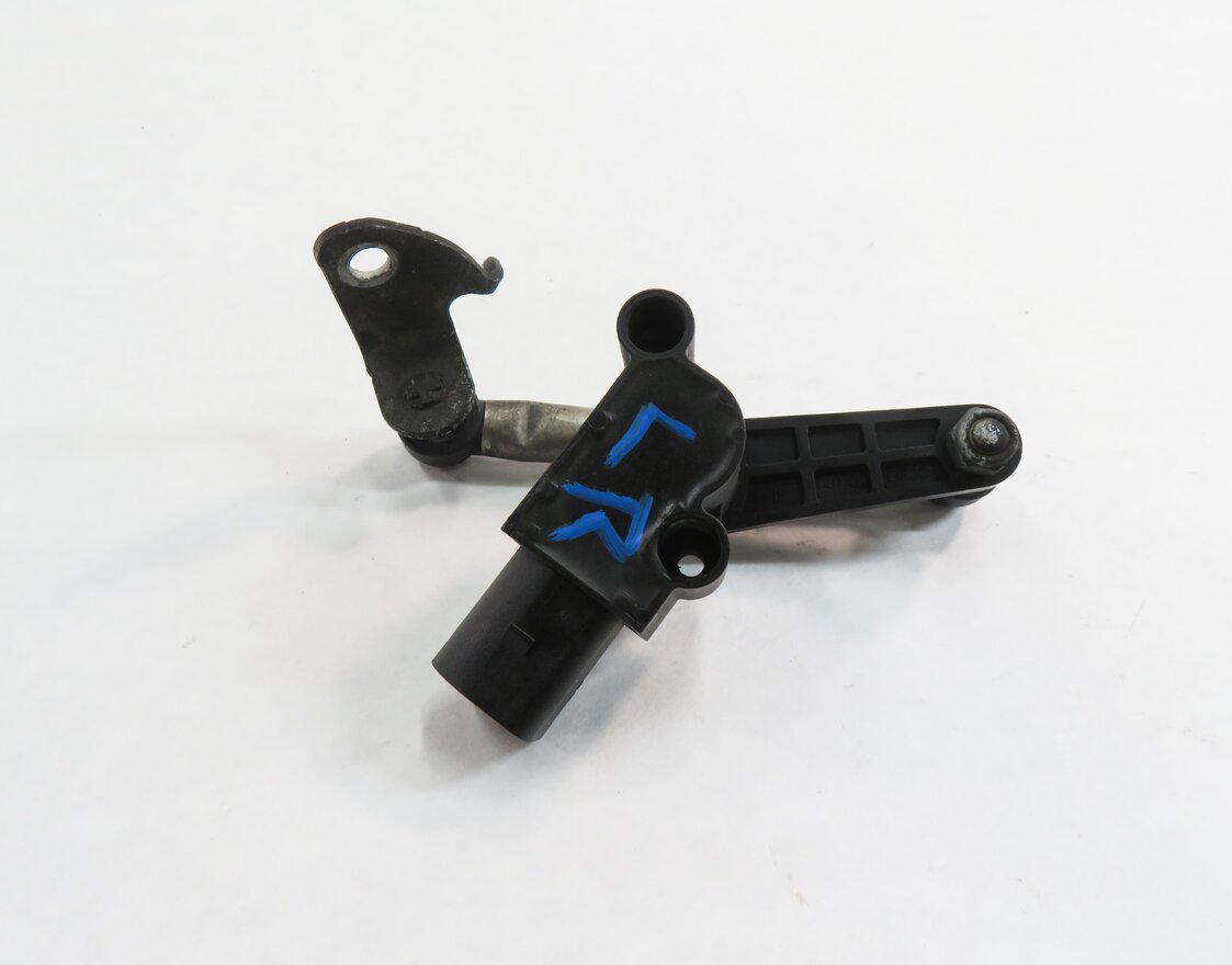 Thumbnail 3: 2014 AUDI S5 (B8 8T) LEFT DRIVER REAR SUSPENSION HEIGHT LEVEL SENSOR