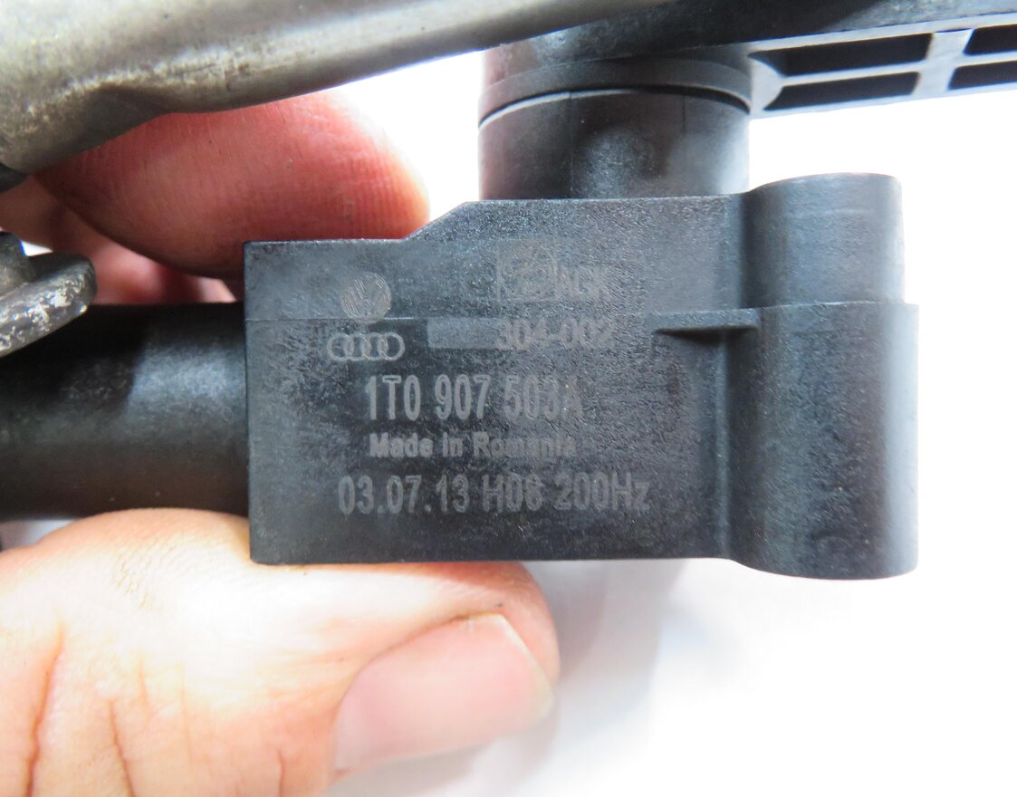 Thumbnail 5: 2014 AUDI S5 (B8 8T) LEFT DRIVER REAR SUSPENSION HEIGHT LEVEL SENSOR