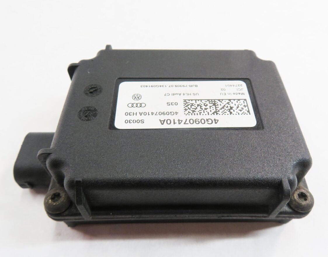 Thumbnail 3: 2014 AUDI S5 (B8 8T) HOMELINK CONTROL MODULE