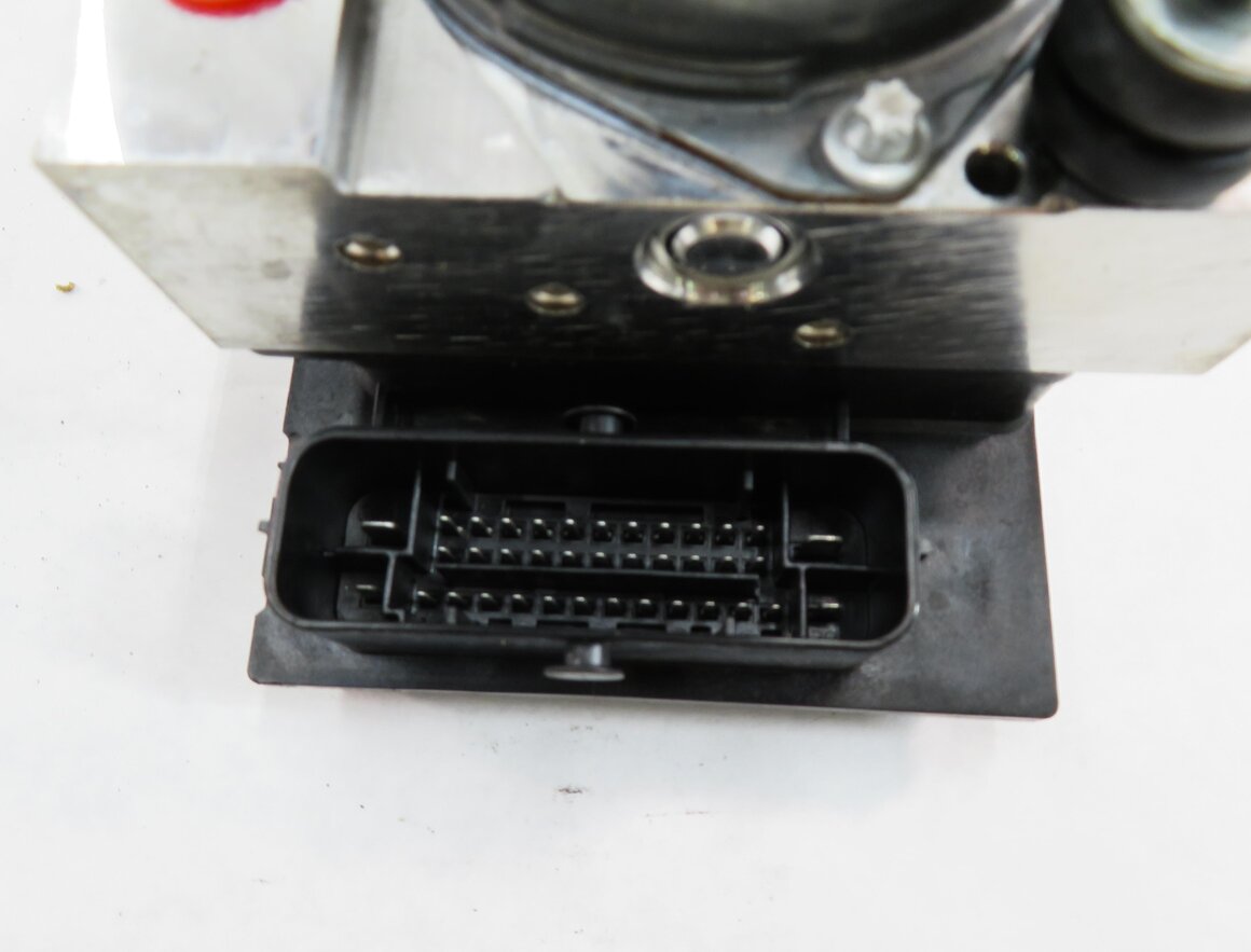 Thumbnail 8: 2012-2013 LR4 / RANGE ROVER SPORT (L320) ABS ANTI LOCK BRAKE PUMP w/ MODULE
