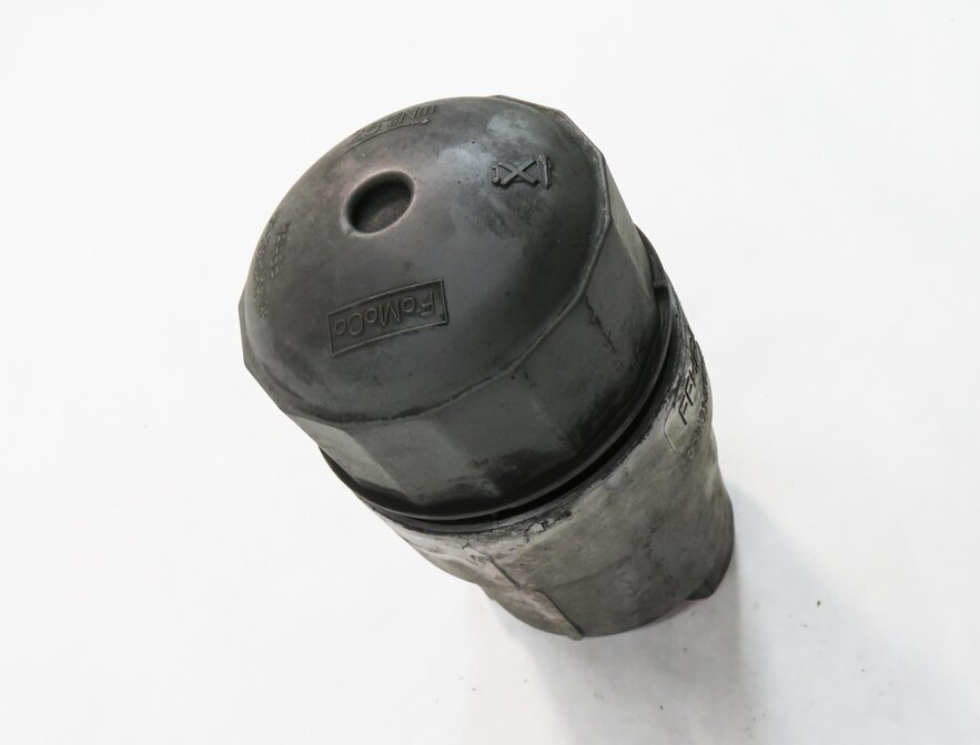 Thumbnail 3: 2012 RANGE ROVER SPORT (L320) 5.0L AJ133 V8 ENGINE - OIL FILTER HOUSING