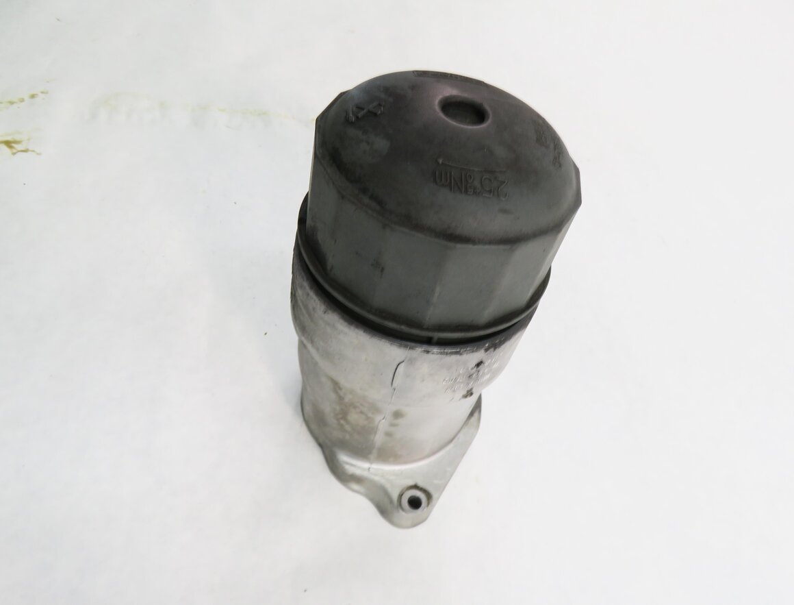 Thumbnail 4: 2012 RANGE ROVER SPORT (L320) 5.0L AJ133 V8 ENGINE - OIL FILTER HOUSING