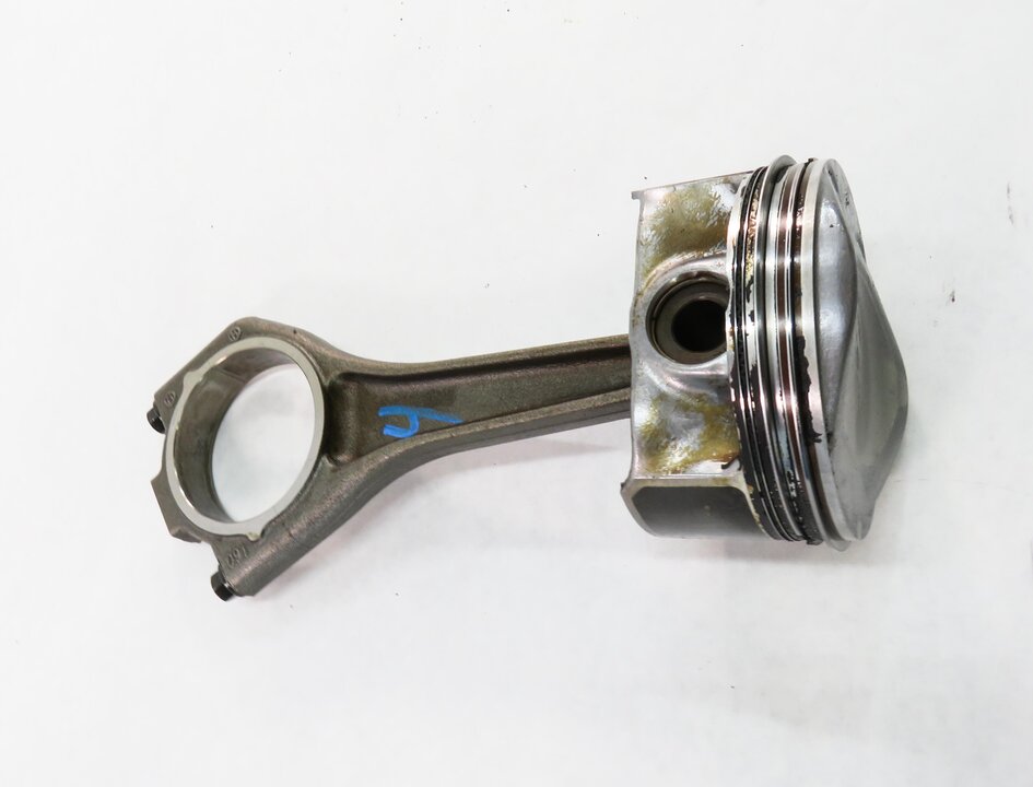 Thumbnail 5: 2012 RANGE ROVER SPORT (L320) 5.0L AJ133 V8 ENGINE - RIGHT PISTON w/ ROD