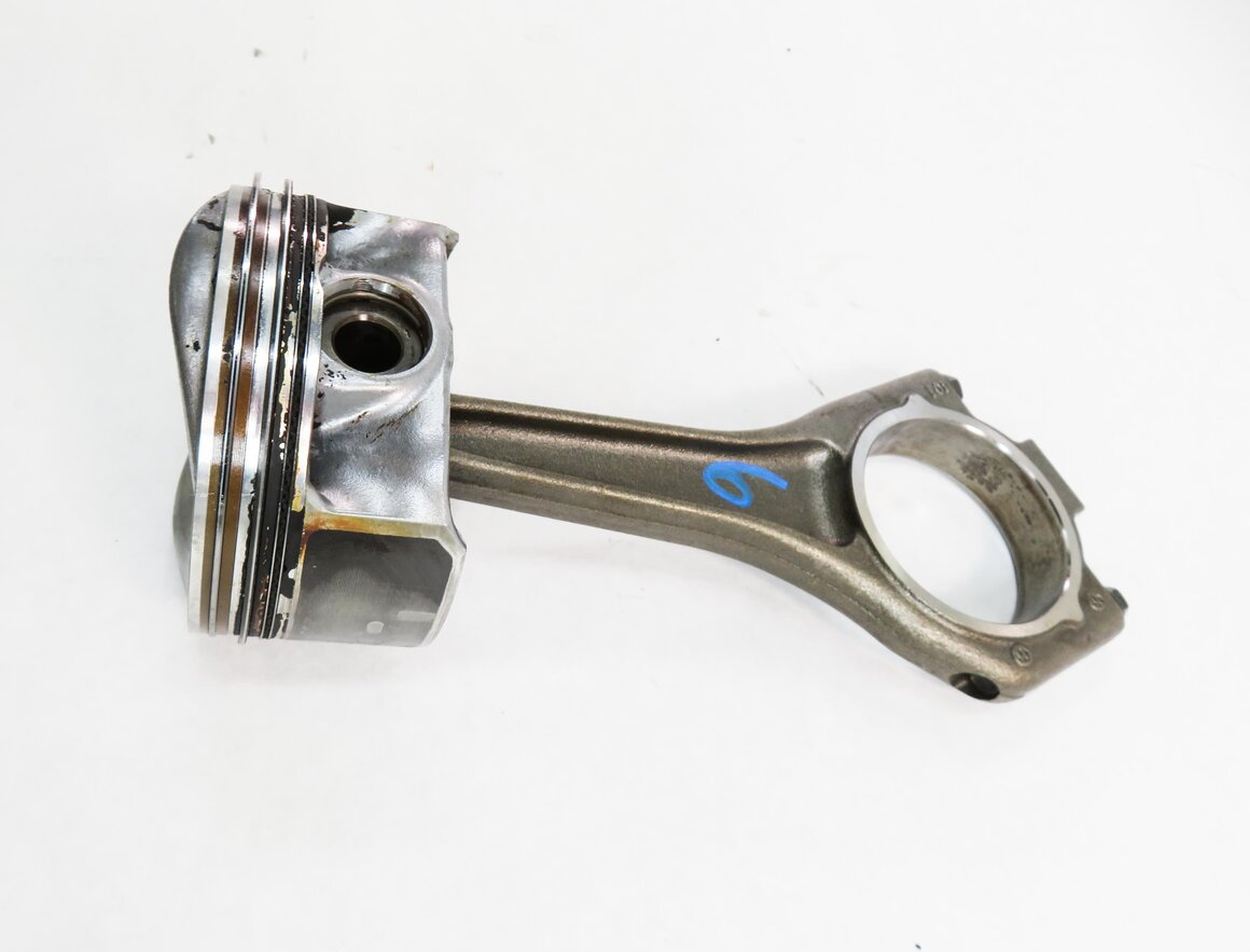 Thumbnail 5: 2012 RANGE ROVER SPORT (L320) 5.0L AJ133 V8 ENGINE - RIGHT PISTON w/ ROD