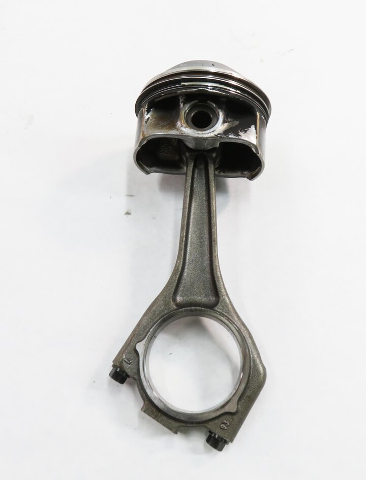 Thumbnail 6: 2012 RANGE ROVER SPORT (L320) 5.0L AJ133 V8 ENGINE - LEFT PISTON w/ ROD