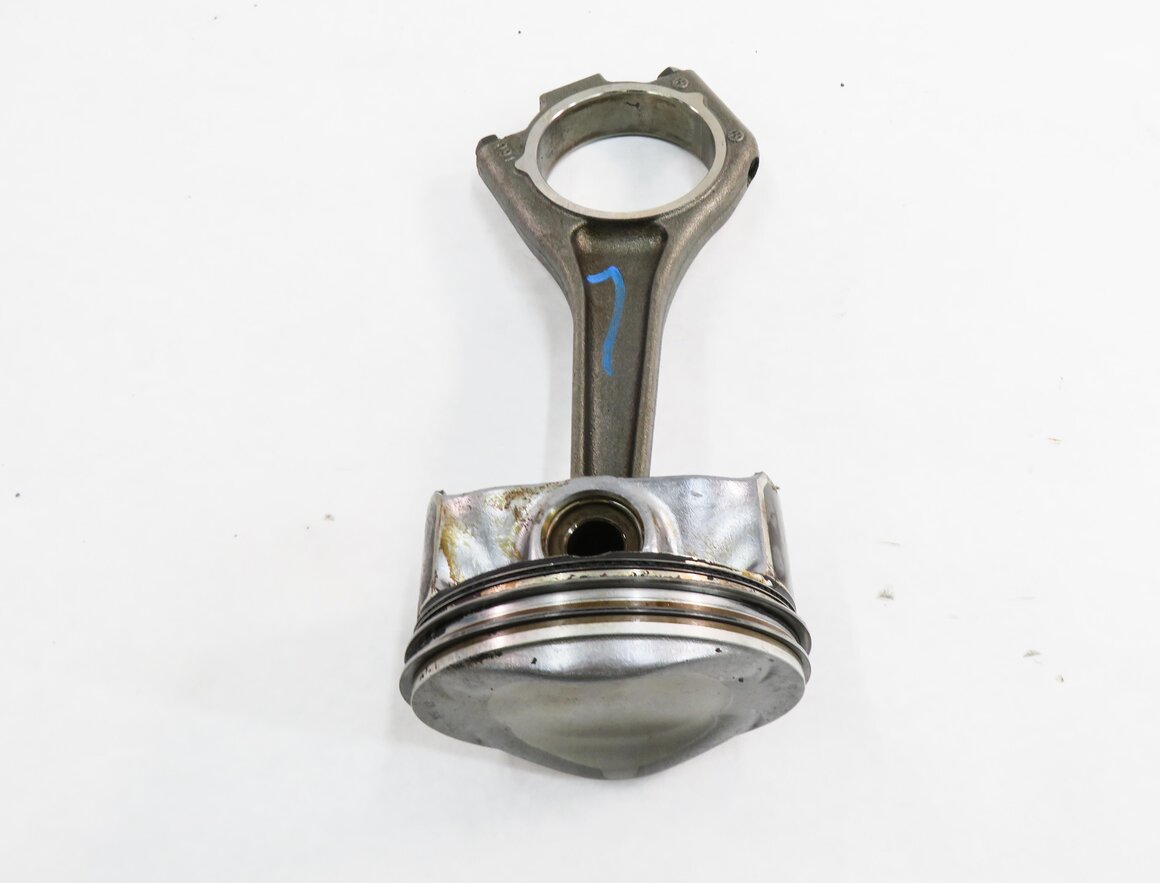 Thumbnail 3: 2012 RANGE ROVER SPORT (L320) 5.0L AJ133 V8 ENGINE - RIGHT PISTON w/ ROD