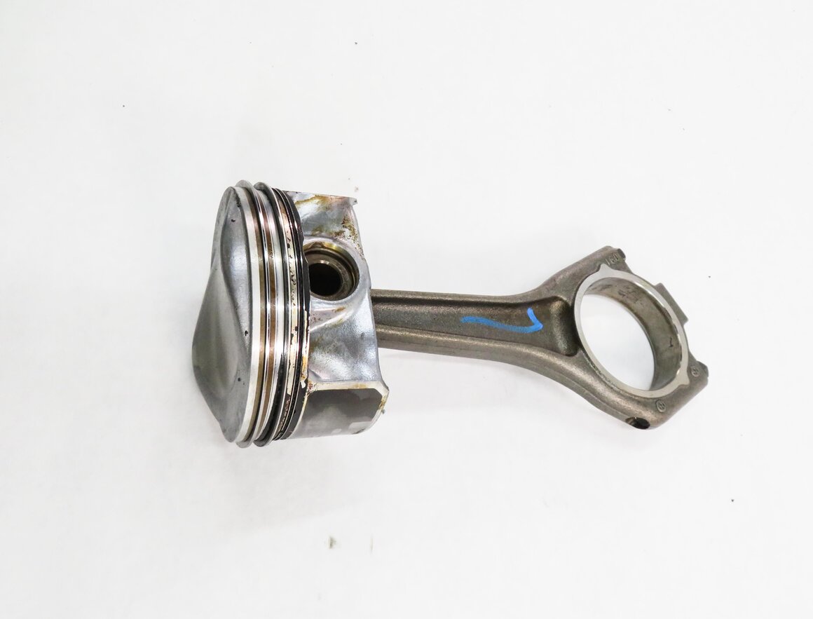 Thumbnail 4: 2012 RANGE ROVER SPORT (L320) 5.0L AJ133 V8 ENGINE - RIGHT PISTON w/ ROD