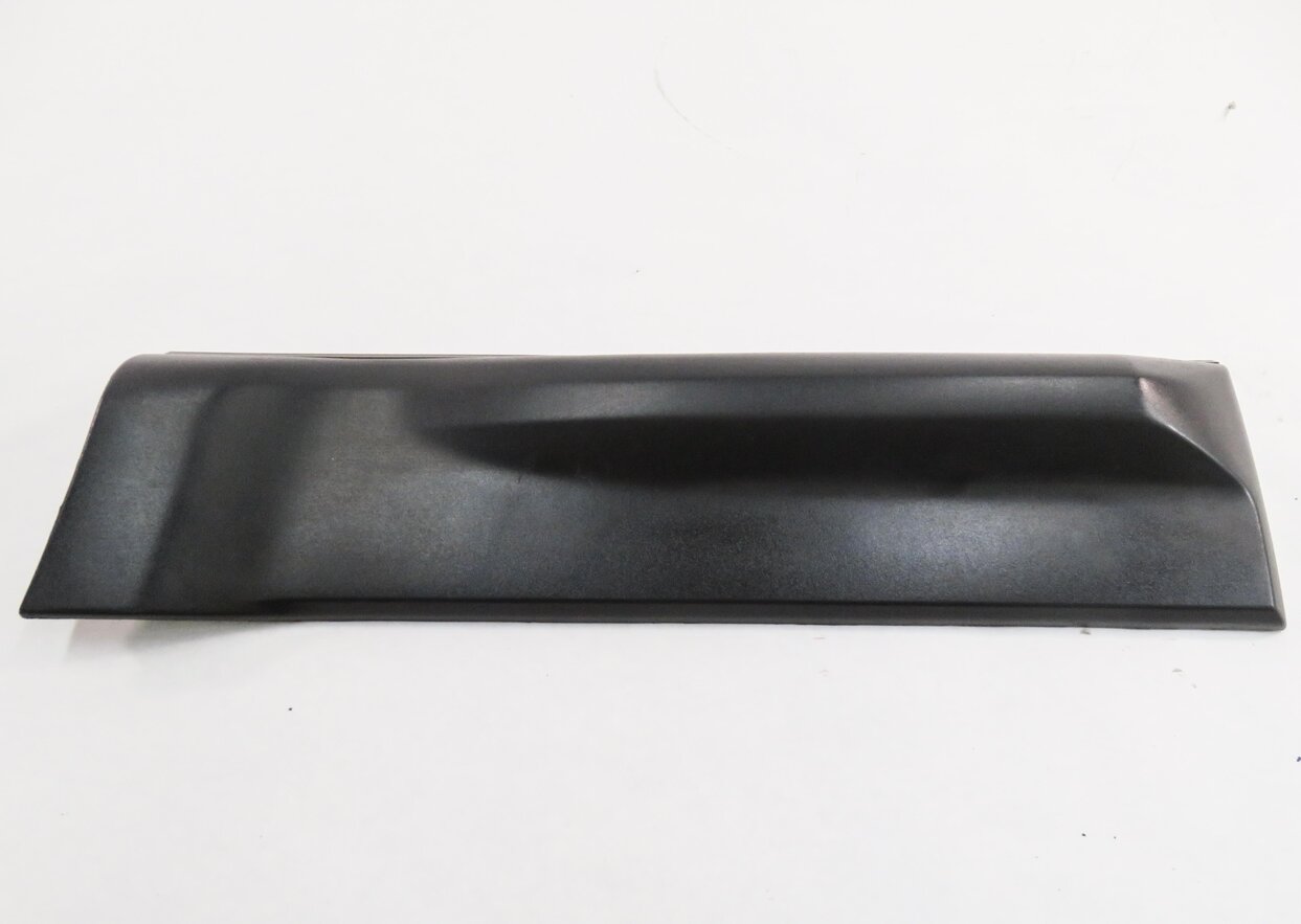 Thumbnail 5: 2012 RANGE ROVER SPORT (L320) LEFT REAR DOOR LOWER MOULDING RUNNER TRIM