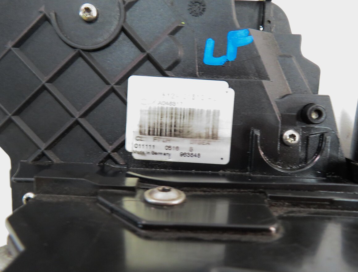 Thumbnail 7: 10-19 EVOQUE LR4 - RANGE ROVER SPORT (L320) LEFT FRONT DRIVER PASSIVE DOOR LATCH