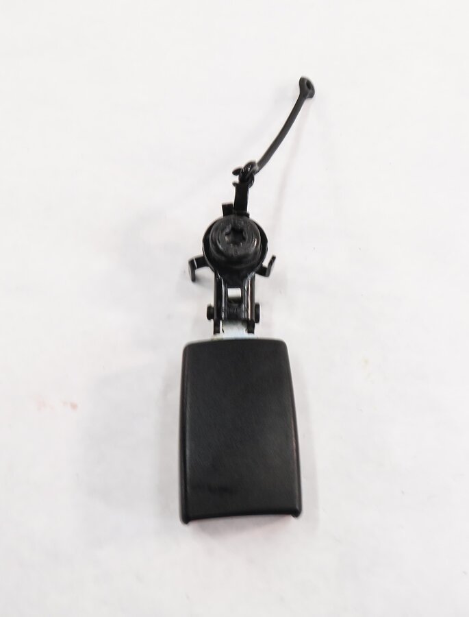 Thumbnail 2: 2012 RANGE ROVER SPORT (L320) REAR 2nd ROW SEAT - LEFT SEATBELT BUCKLE RECEIVER