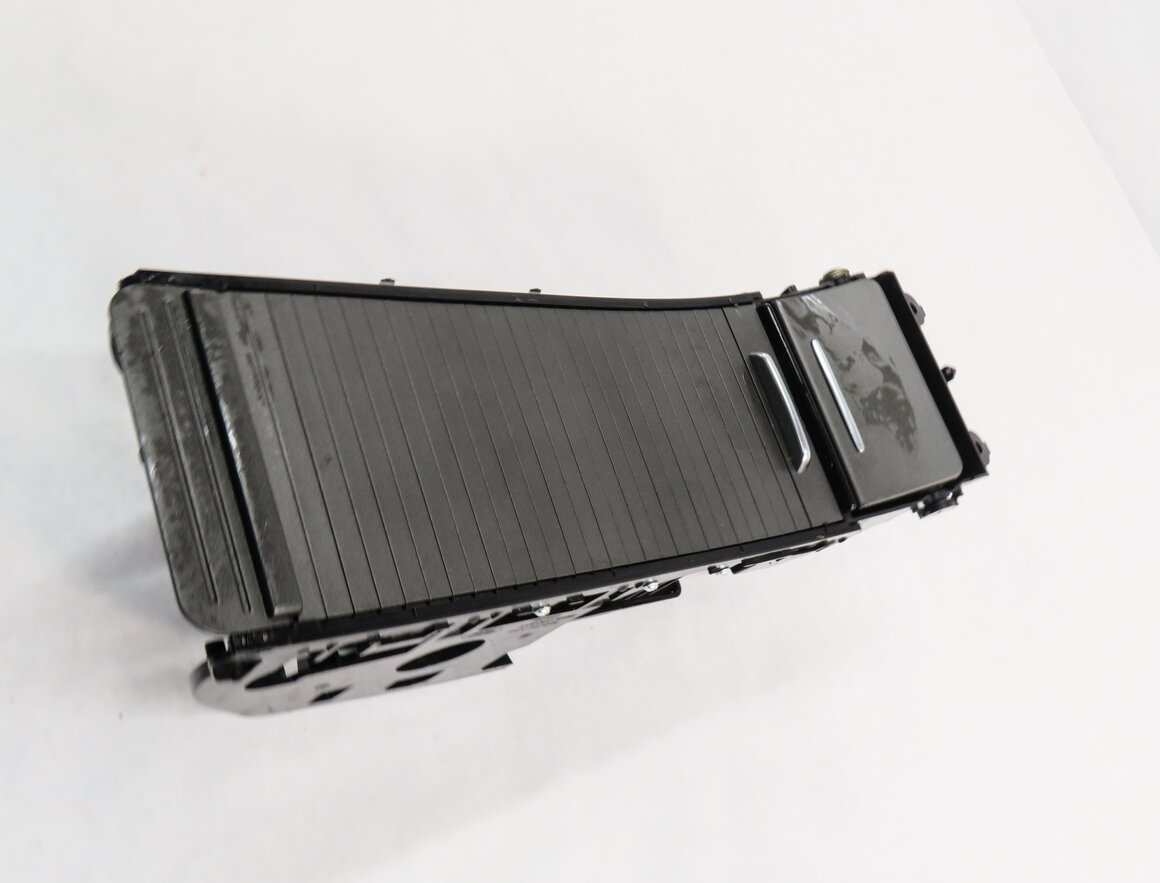 Thumbnail 3: 2012 RANGE ROVER SPORT (L320) FRONT CENTER CONSOLE CUP HOLDER w/ 12v