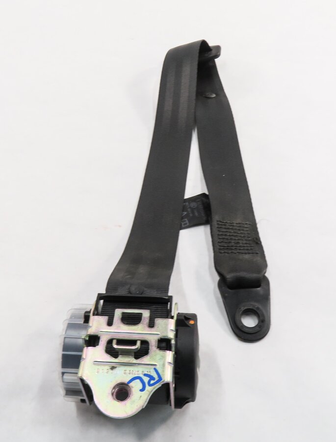 Thumbnail 5: 2012 RANGE ROVER SPORT (L320) REAR 2nd ROW SEAT - CENTER SEATBELT RETRACTOR