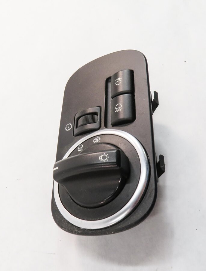 Thumbnail 3: 2010-2013 LAND ROVER LR4 - RANGE ROVER SPORT (L320) HEADLIGHT SWITCH CONTROL