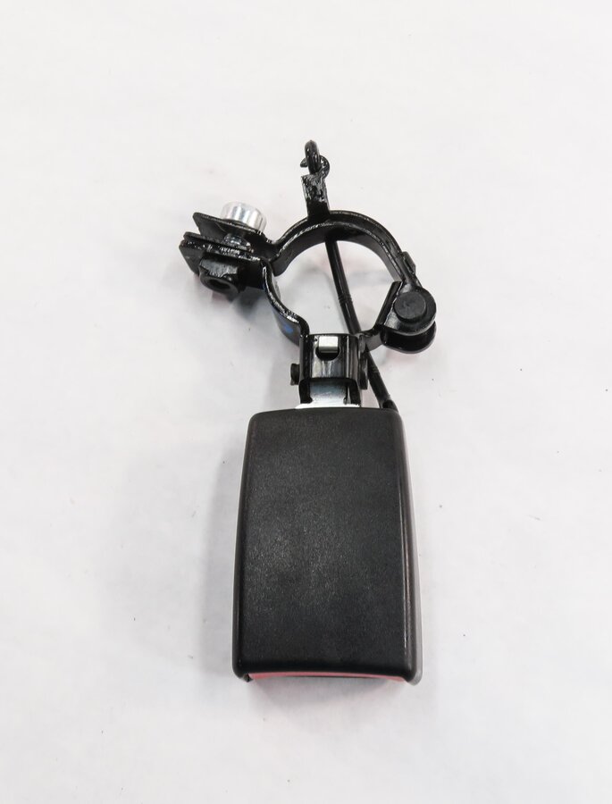 Thumbnail 2: 2012 RANGE ROVER SPORT (L320) REAR 2nd ROW SEAT - LEFT SEATBELT BUCKLE RECEIVER