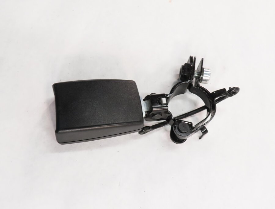 Thumbnail 4: 2012 RANGE ROVER SPORT (L320) REAR 2nd ROW SEAT - LEFT SEATBELT BUCKLE RECEIVER
